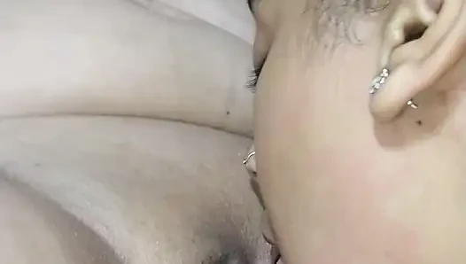 Lesbian Heads