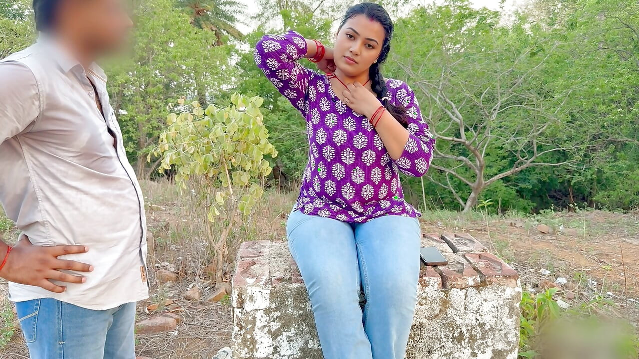 Stranger girl, park me mili I'm lucky boy mane uske maze liye paiso me , Full Hindi Viral Video