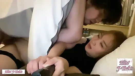 Pool-date funkelt Sommer nervenkitzel erinnerungen getränkt in spielerischer spannung 1.