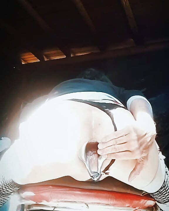 Spekulum und tiefer Dildo für Nataliatrevida