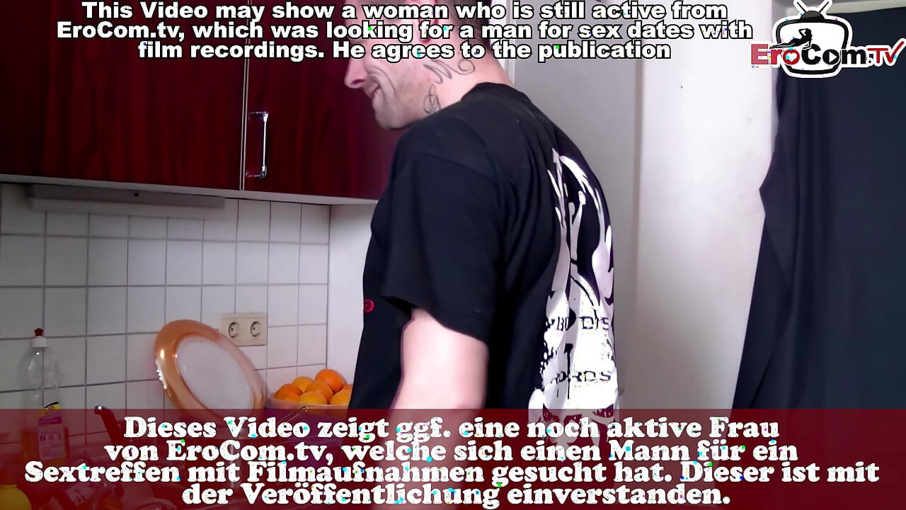 Deutsche Cougar Hausfrau braucht dringend Sex mit dem Neffen