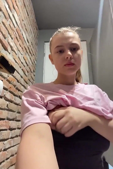 First Time Masturbate in the Public