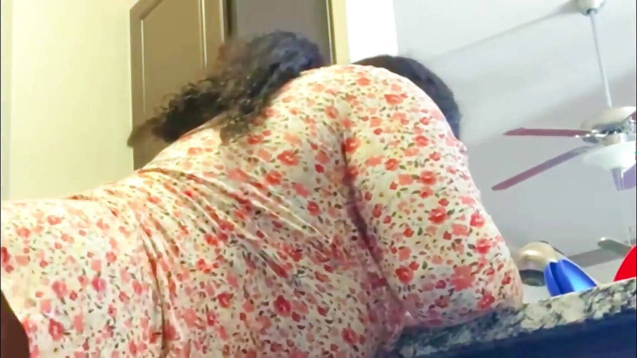 Tryna fode antes de eu ir trabalhar