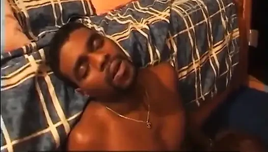 Afrodizyak güneş yağı onları tamamen çıldırtıyor!