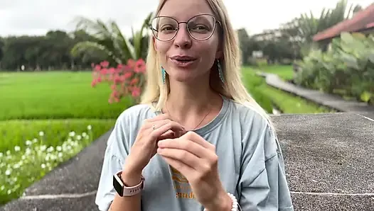 Как Ai подруга может помочь тебе (или сломить тебя)