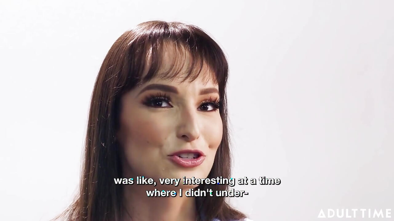 Lexi Luna Hosted a Naughty Sex Toy Party!