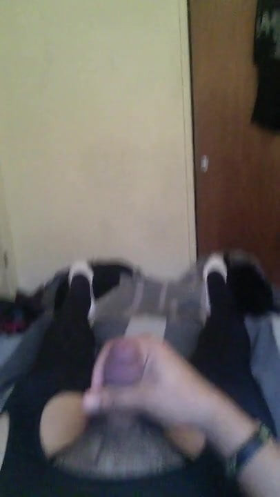 Jerking till I bust!!!