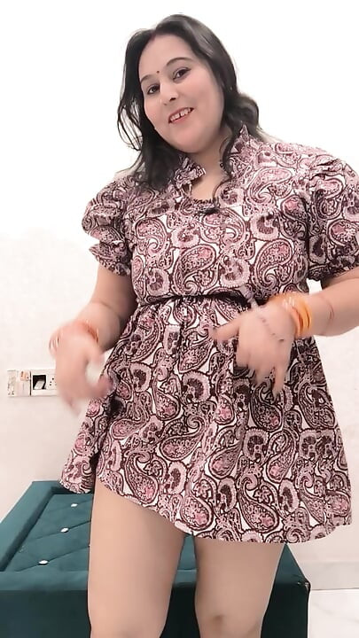 Puja ki jawani choot Pani Pani lund ki diwani big boob