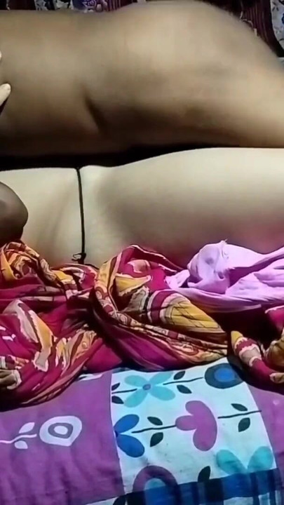 Detik yang menyeronokkan dari "pasangan kampung dikongkek budak kampung pada waktu malam (video rasmi oleh villagesex91)"