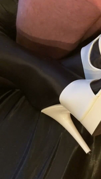 75 Cumshots on High Heels | Clip 1