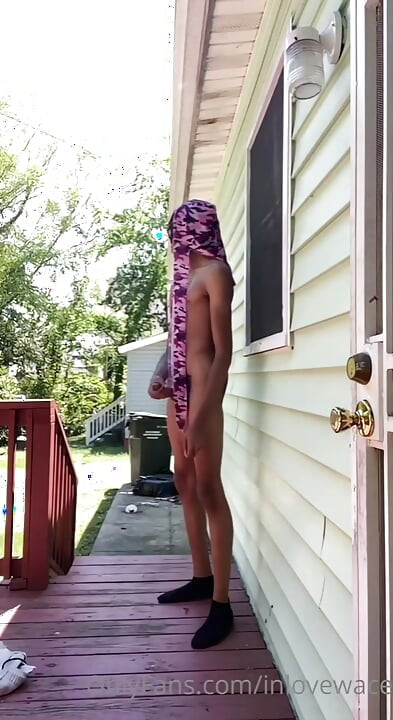 हॉट आउटडोर वीर्य