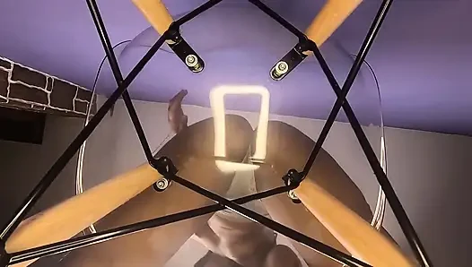 Überquellen transparenter stuhl