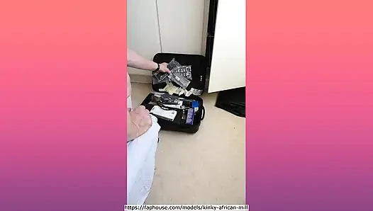 Kinky African MILF's peeing day, 01, part 1 (28:30)