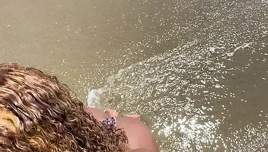 Squirting and fucking my husband