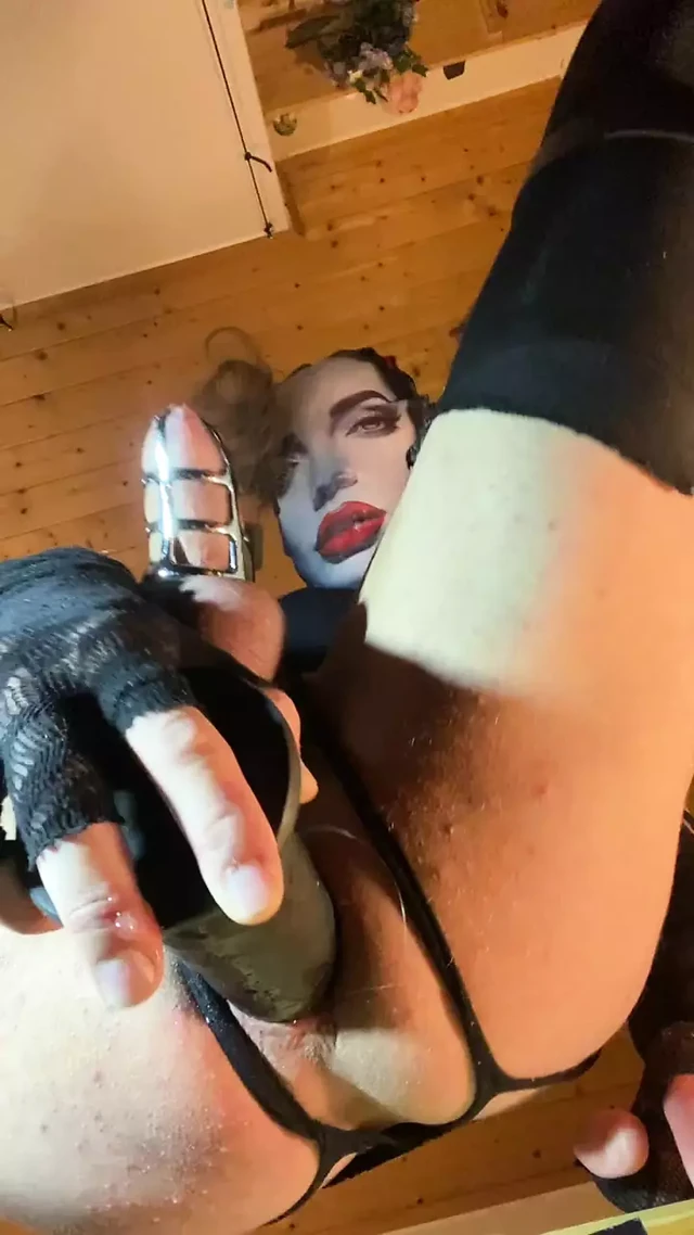 Mr. Ass Kink solo gape show