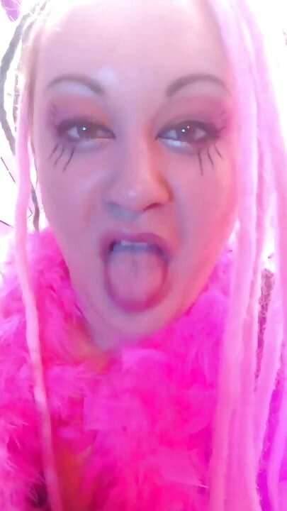 Try to cum on my tongue try to time it and hit my tongue with your cummies