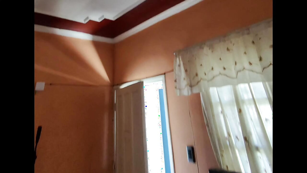 Cu recepționera sălii