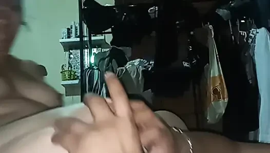 Bibi tiri pacarku dientot