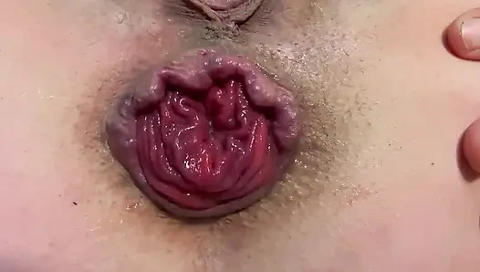 Pertunjukan prolaps dan kaki cewek seksi dengan stoking nilon putih - close up