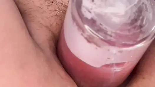 Close up - seks anal ekstrem dan memek bebrulu. Muasin memekku pakai mainan seks favoritku!