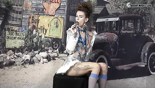 422 - Adelle Unicorn