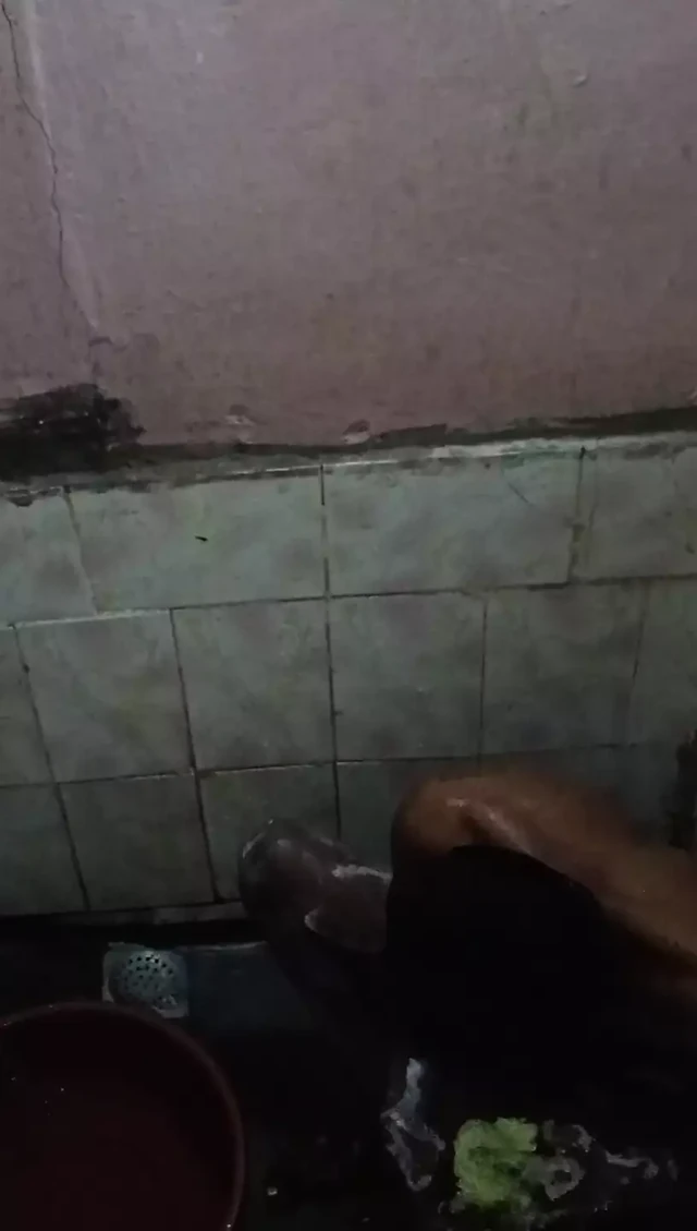 Enjoy bathing in the bathroom with cold water