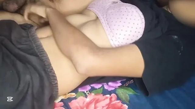 I'm Sri Lanka's stepsister and I FUCK