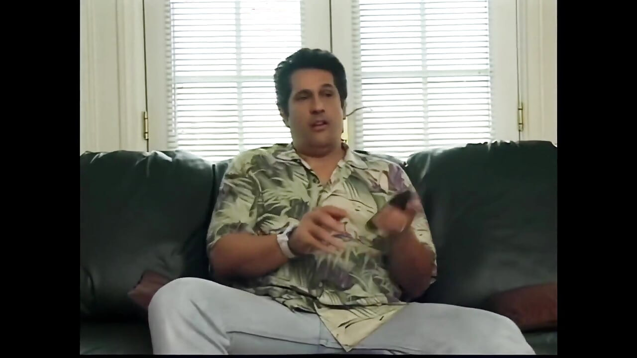 Một con cặc trưởng thành lớn cho Vivian Valentine