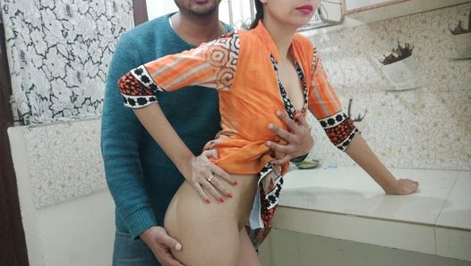 Indian padosi ladki ki hot sex fuck anal bhabhi ki chooth gaand maari