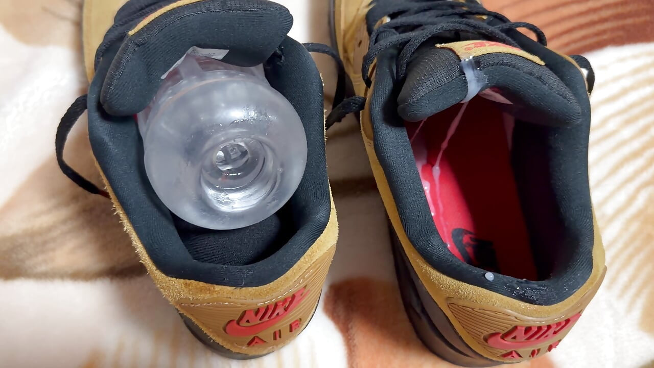 Fucking my new Nike Air Max 90 using fleshlight part 2 ( cumming inside )