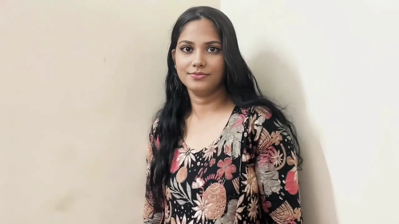 Desi Model Satisfied Her Director