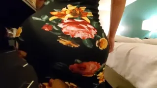 Big Booty Slut in Tight Dress Gets Pounded in a Hotel