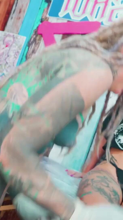 Getting My Ass Fucked While Tattooing Her – Relaxing Session | Clip 1