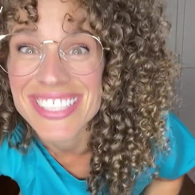 Jururawat Yahudi melegakan doktor JOI. Saya Tahu Betapa Kerasnya Awak Bekerja Sebagai Doktor.. Saya Benar-benar Merasai Bagaimana Tekanan Awak!