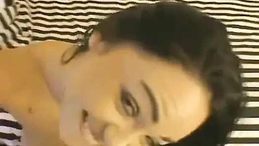 Cherrokee zeigt ihre schwanzlutsch-fähigkeiten