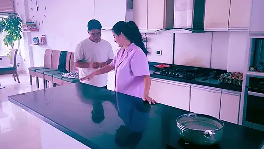 My wife gets stuck but my good neighbor saves her life what a good person.