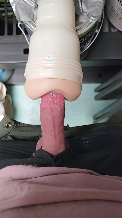 Banging fleshlight