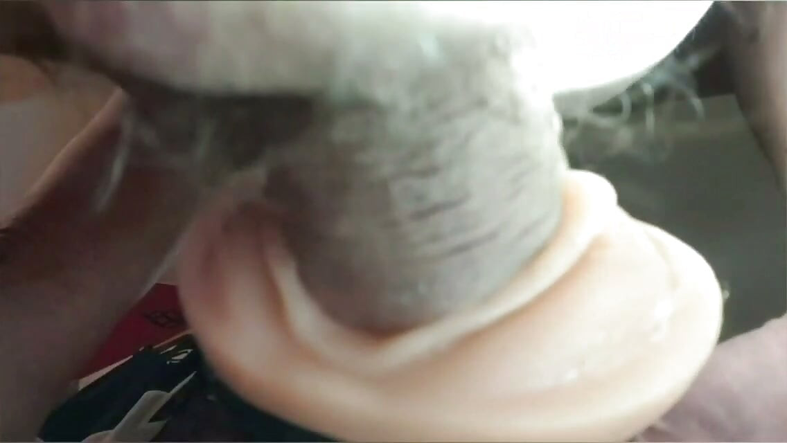 Fleshlight sloppy seconds dari bawah