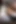 Yaramaz genç masöz müşterinin sikini alıyor