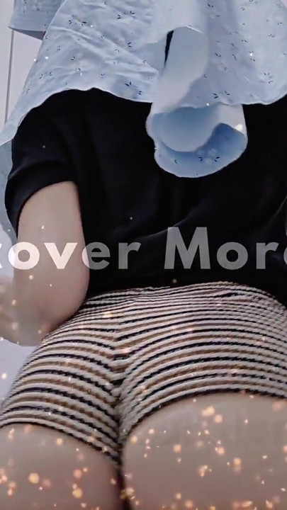 A Malaysian Hijabi Girl In Shorts Showing Off Her Ass | Clip 2