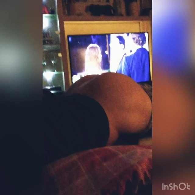 Horny ass waving