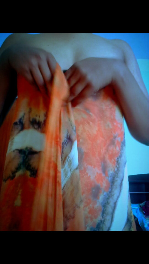 Desi virgin girl unboxing cute small boobs first time