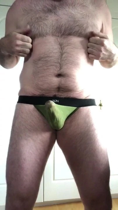 Hot bulge show