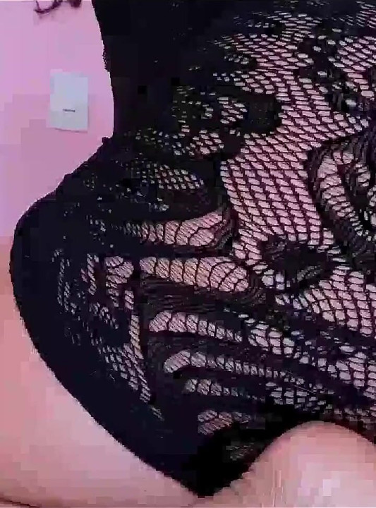 A Bossy Brunette Ordering Her to Obey and Worship Me Exclusively at My Feet.