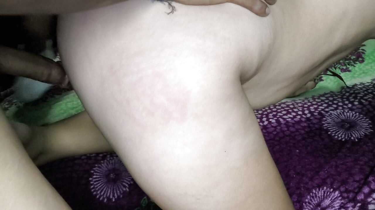 Melancap dan kongkek si cantik Latina bertatu