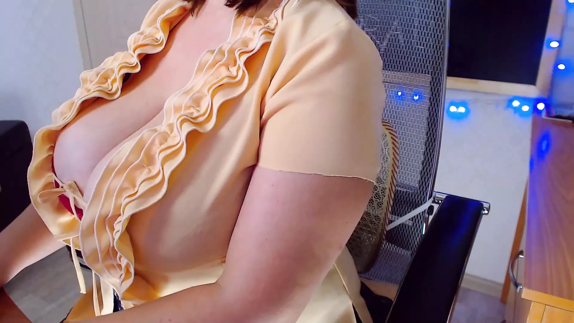 Massive Webcam Tits