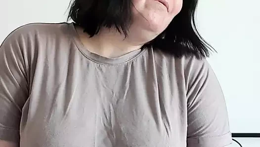 Wife strips showng her tits
