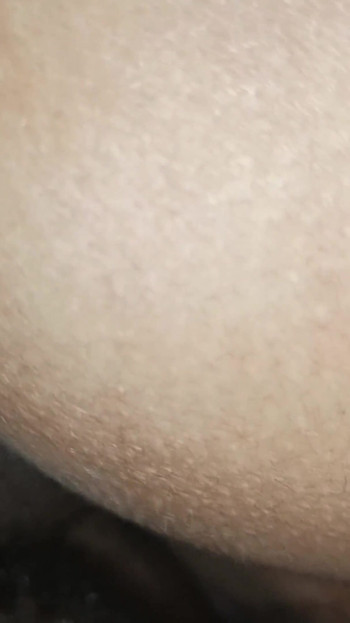 Måste-se ögonblick från "Indian gril anal plug bat plug ass hole hård smärtsam deshi video"