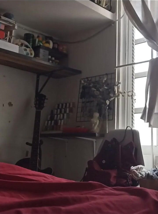 I Left My Chubby Stepmother-in-law's Room