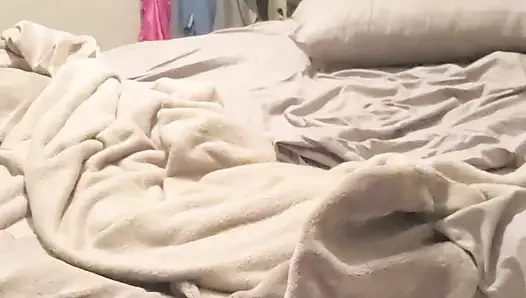 Let's go to the bedroom